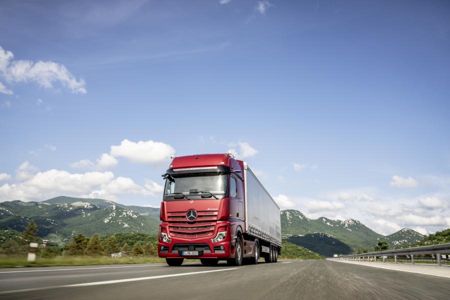  Mercedes-Benz Actros 1863 LS 4x2 (Br.963) 2018 года  (фото 2 из 60)
